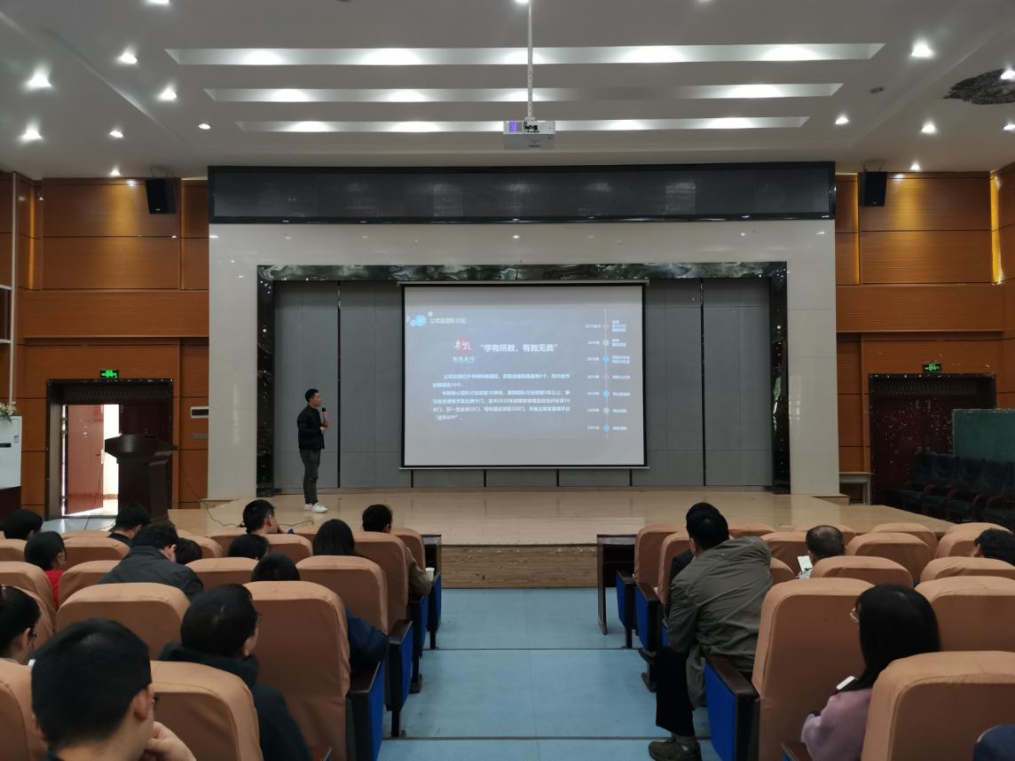 D90C42E06DB17E5391A45AB906F13025