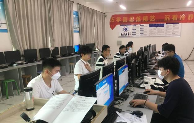 M@OH6[2{)~E(G~C1PV_Q}QT